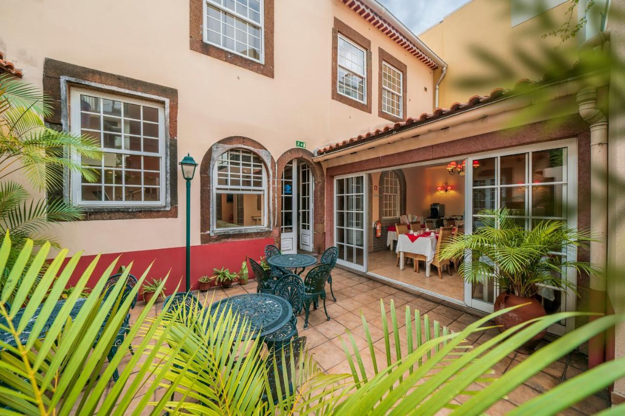 פונשל Residencial Mariazinha By Petit Hotels מראה חיצוני תמונה