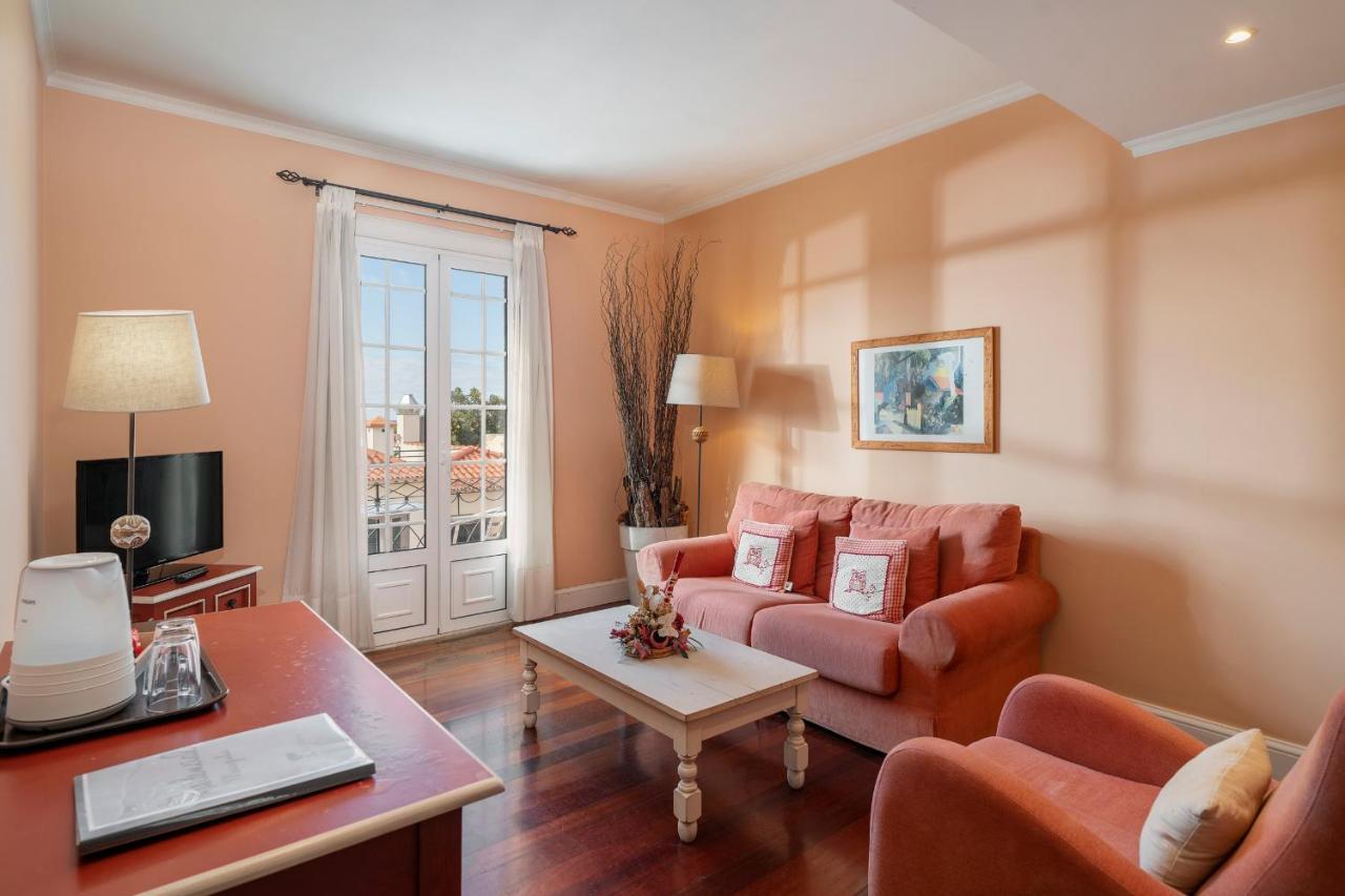 פונשל Residencial Mariazinha By Petit Hotels מראה חיצוני תמונה