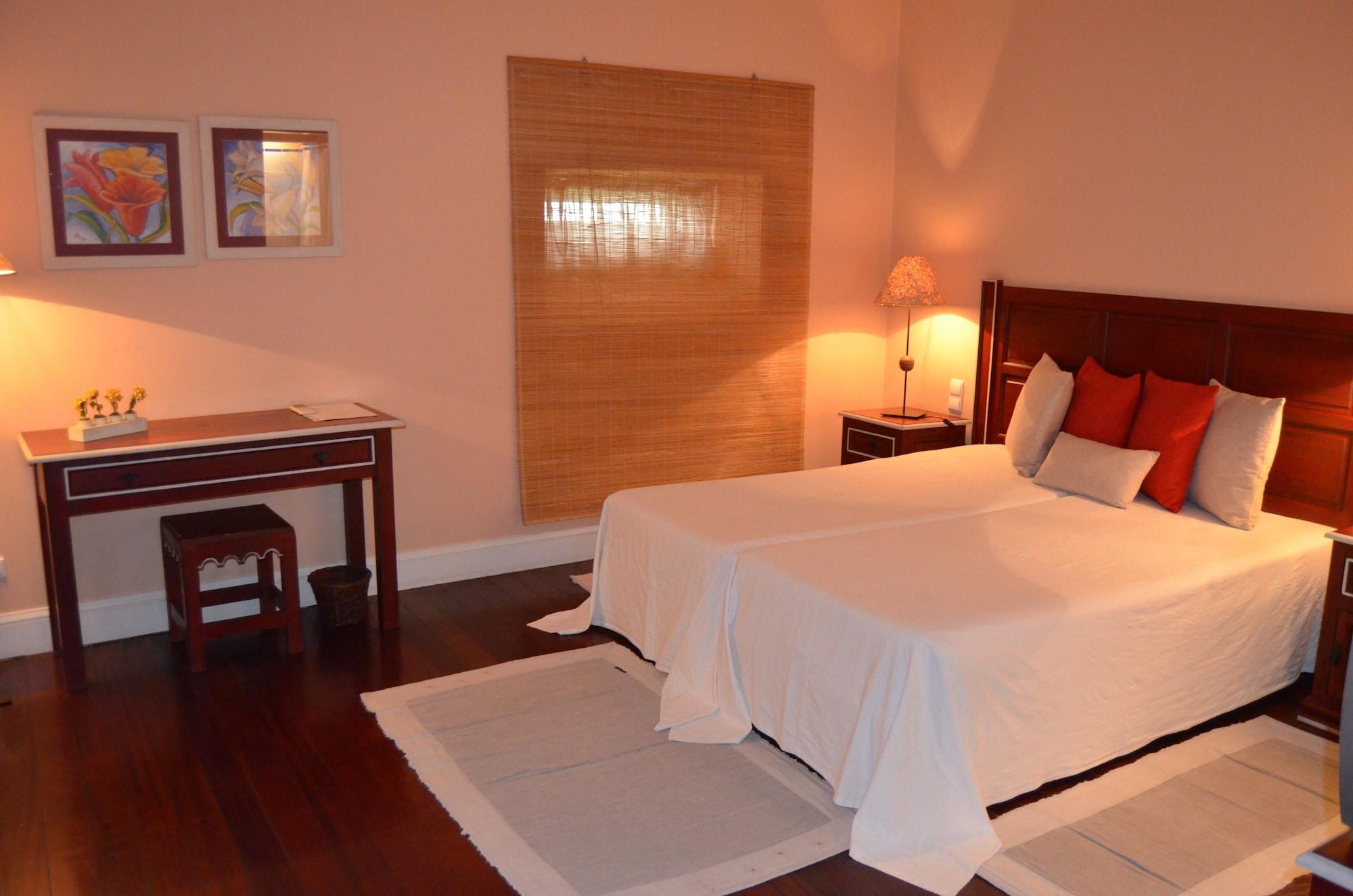פונשל Residencial Mariazinha By Petit Hotels מראה חיצוני תמונה
