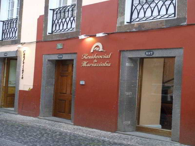 פונשל Residencial Mariazinha By Petit Hotels מראה חיצוני תמונה