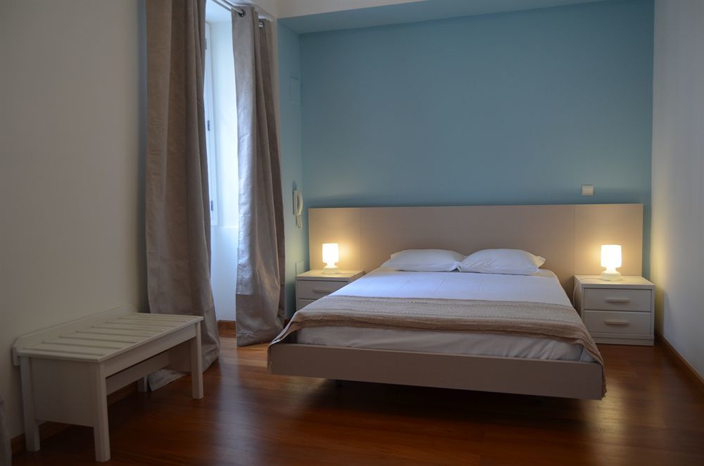 פונשל Residencial Mariazinha By Petit Hotels מראה חיצוני תמונה